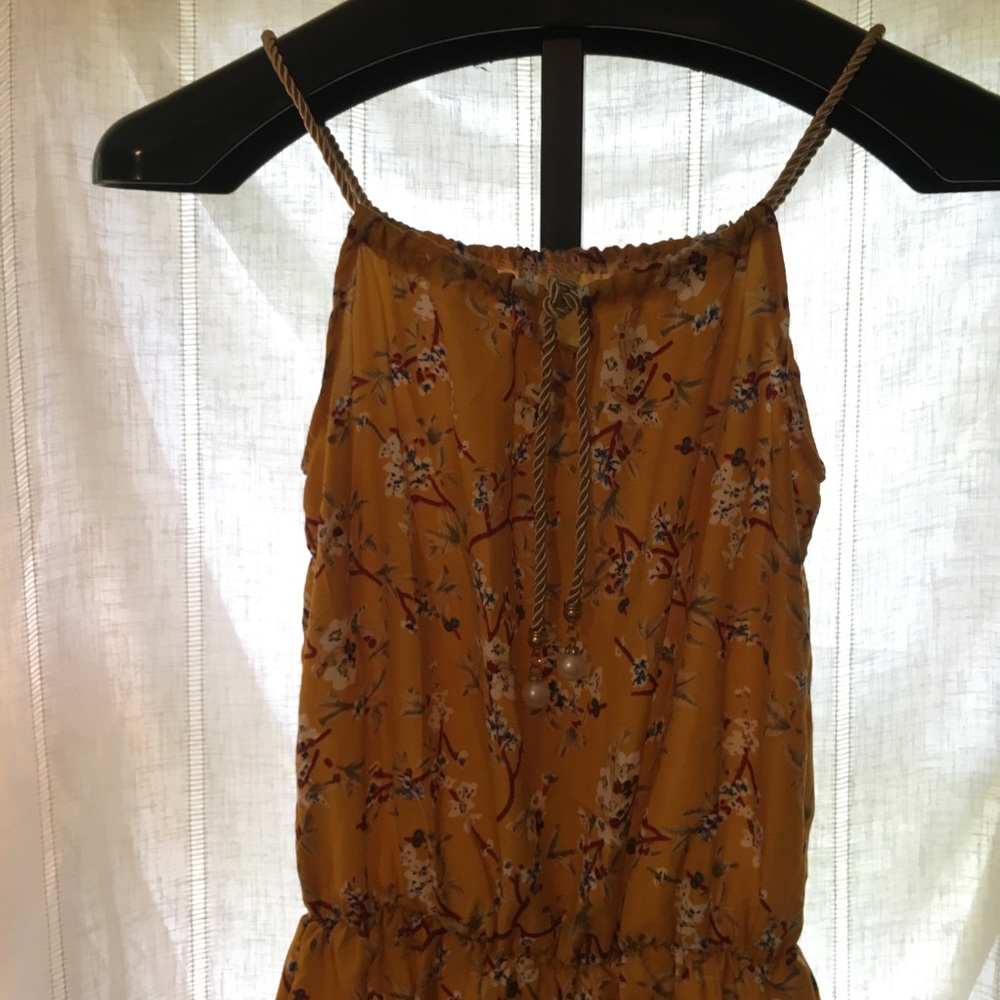 Foral Romper - Picture 3 of 7